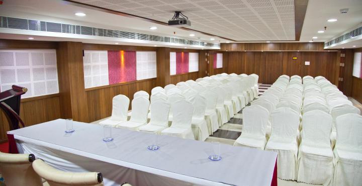 קוימבטור Hotel Prince Gardens מראה חיצוני תמונה