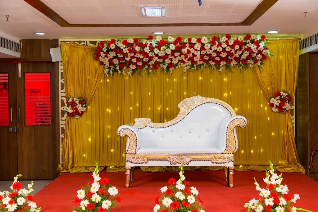 קוימבטור Hotel Prince Gardens מראה חיצוני תמונה