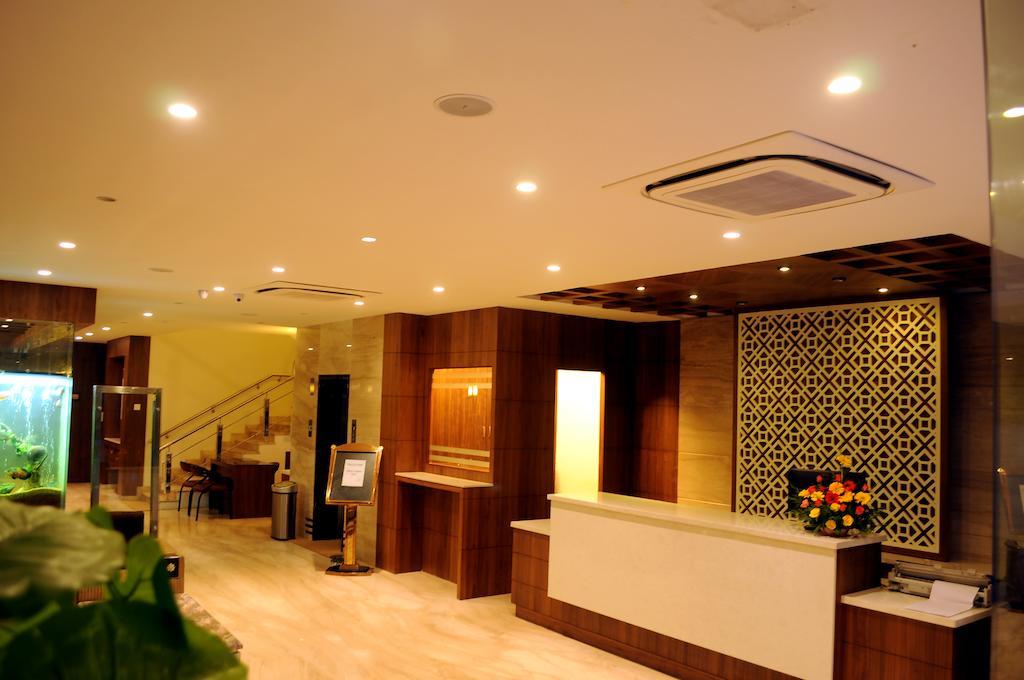 קוימבטור Hotel Prince Gardens מראה חיצוני תמונה