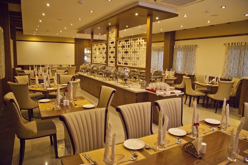 קוימבטור Hotel Prince Gardens מראה חיצוני תמונה