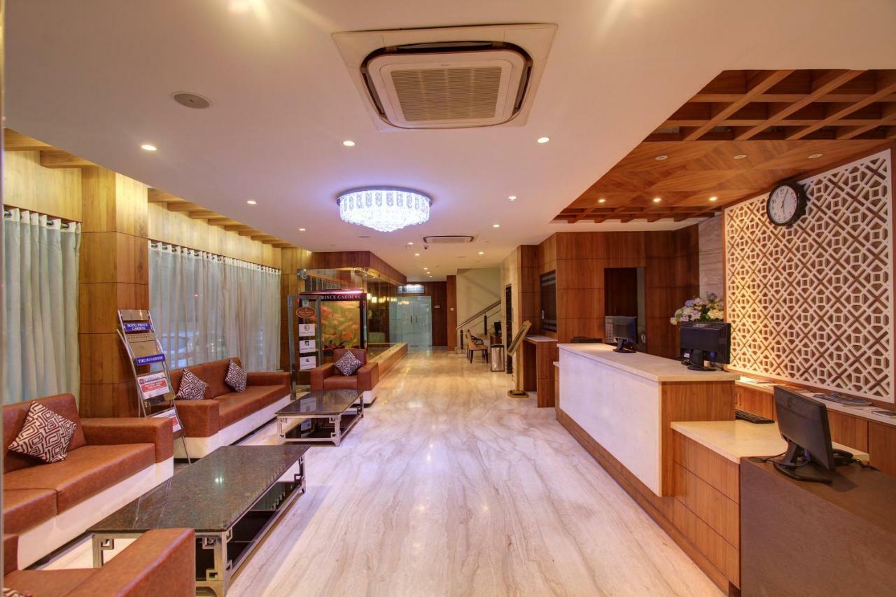 קוימבטור Hotel Prince Gardens מראה חיצוני תמונה
